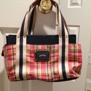 🌟🌟Tommy Hilfiger handbag🌟