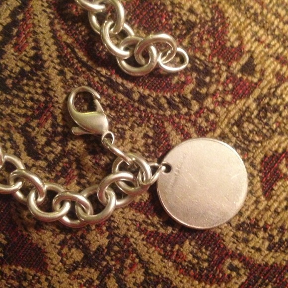 🏁HP💋💋💄10/8/16Authentic Tiffany bracelets