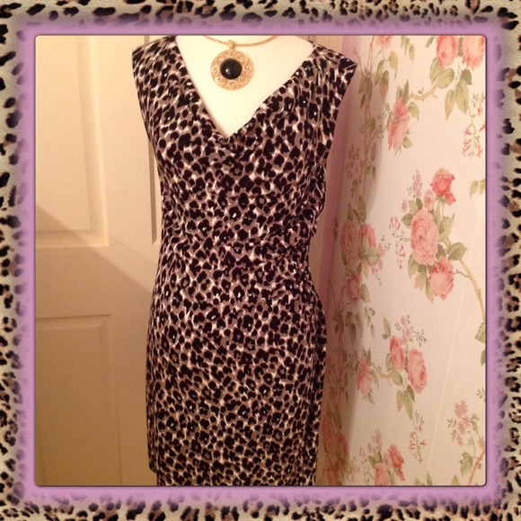 Ann Taylor Dresses & Skirts - Ann Taylor Leopard Print Jersey Dress