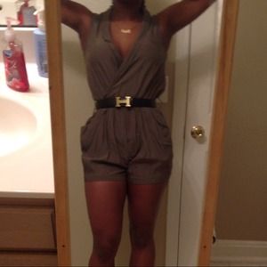 💥Sold💥green romper