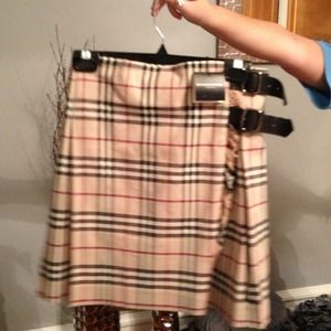 Classic Burberry skirt
