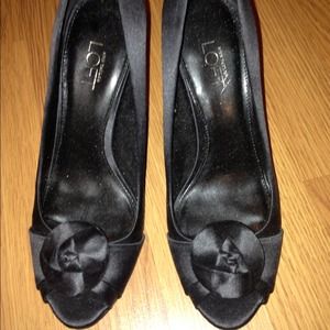 LOFT satin black heels