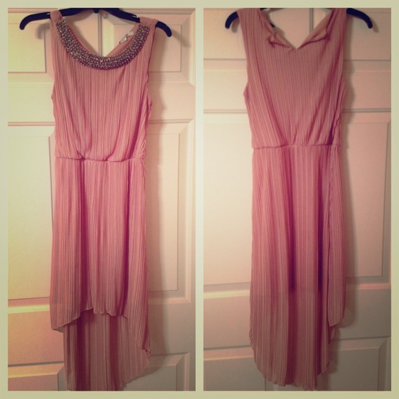 Forever 21 Dresses & Skirts - Pink Hi-Low Forever 21 Dress