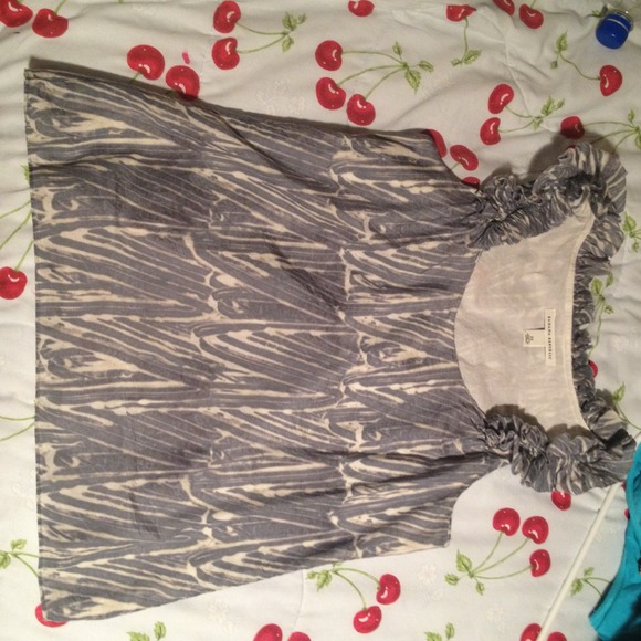 Banana Republic Tops - banana republic top