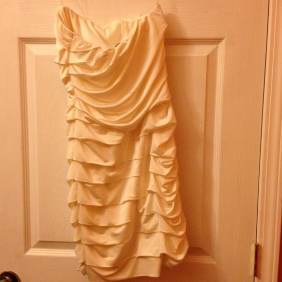 Dress reduced - Picture 2 of 3
