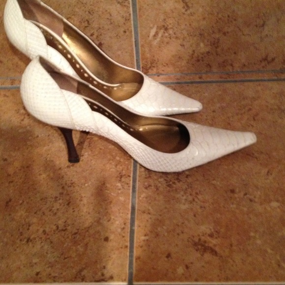 Bcbg reduced - Picture 2 of 4