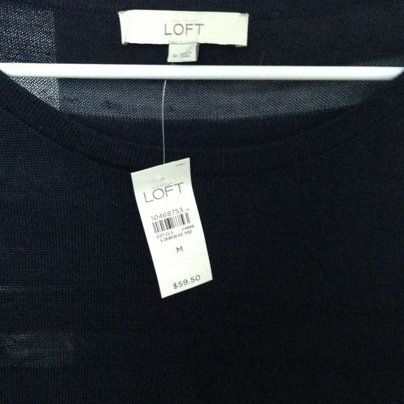 NWT Navy Ann Taylor Loft Sweater - Picture 2 of 4