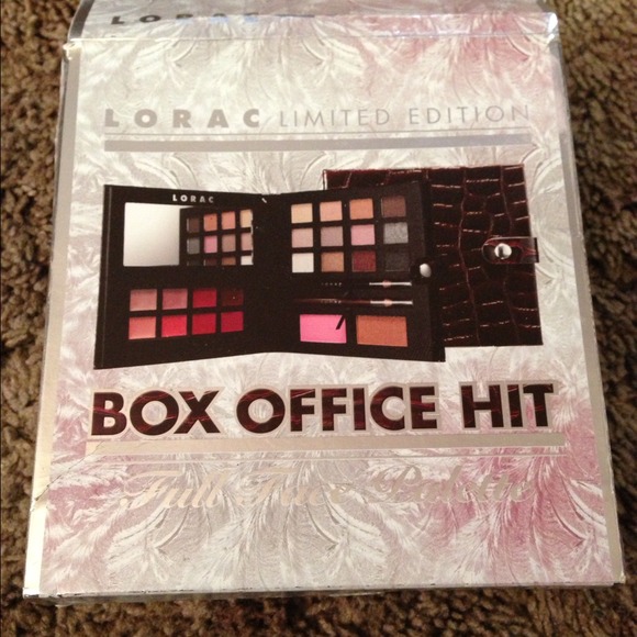 ❌SOLD❌Limited Edition Lorac Box Office Hit