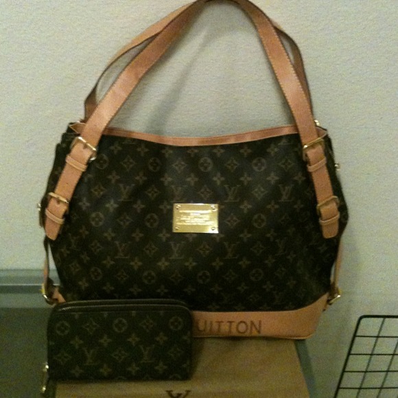 Brown inspired handbag/wallet