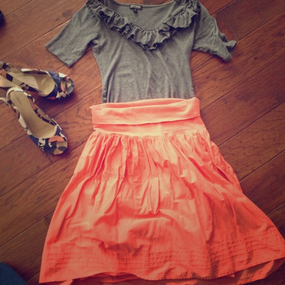 Gap Skirt