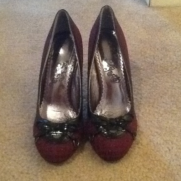 Shoes - Naughty Monkey shoes size 9