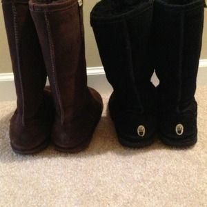 Bearpaw Boots size 8 BEING HELD TIL FRIDAY!