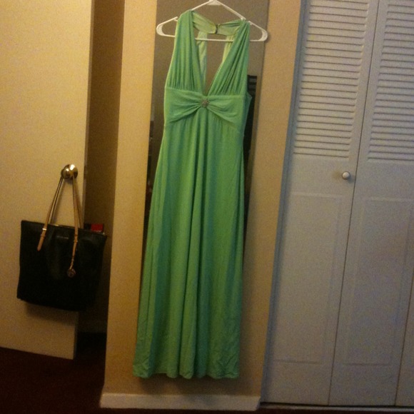 Gorge bright green dress