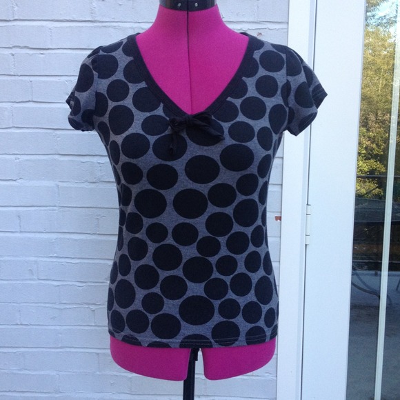 SOLD bundle!!! Sara Jane poca dot t shirt