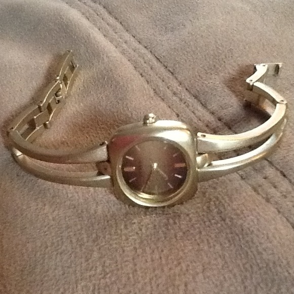 Fossil - Picture 1 of 1