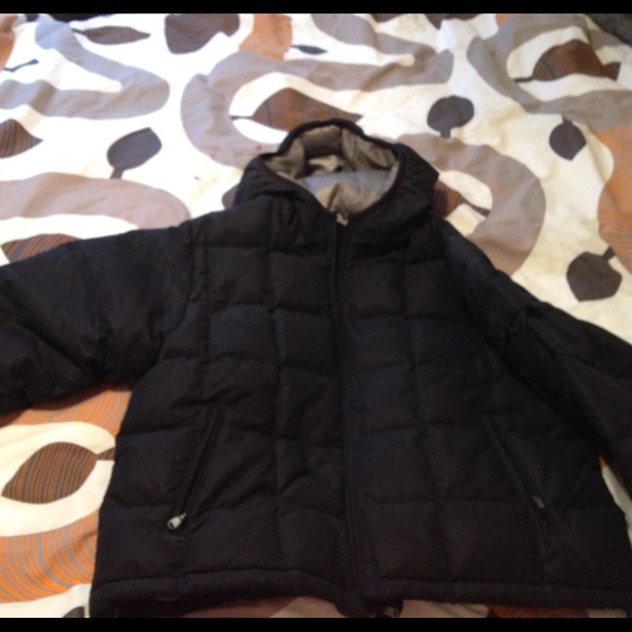 💥Reserved💥Eddie Bauer Down Jacket & shoes bundle
