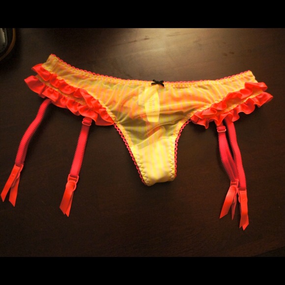Victoria's Secret Thong & Garter