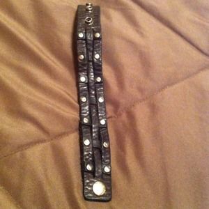 💥SOLD💥Leather black bracelet BUNDLE ITEM!!!!