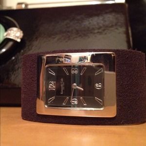 Kenneth Cole blk suede watch