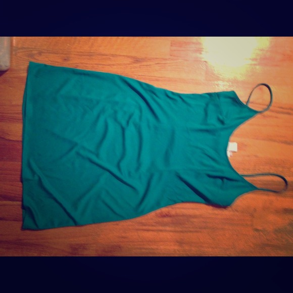 Donna Morgan green slip dress