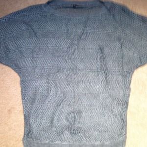 New knitted top! Never worn! Super cute