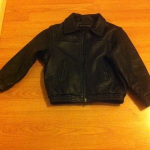 Leather jacket for children good condition :)
