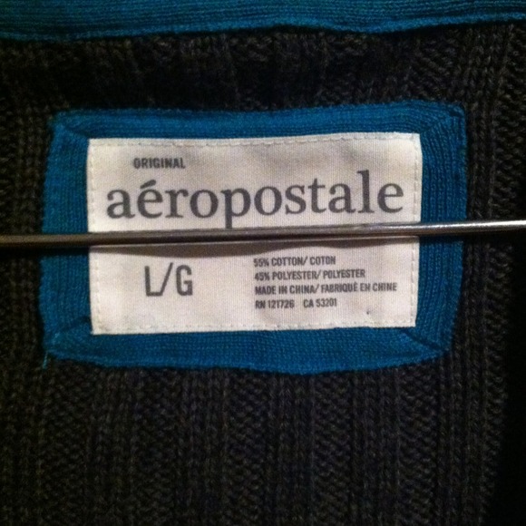 Sweater - Picture 2 of 3