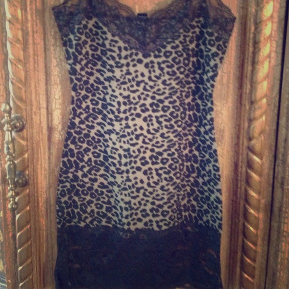Tank hip length , with lace. - Picture 1 of 2