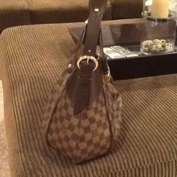 SOLD !!!!!!!!! 100%Real - Picture 2 of 4