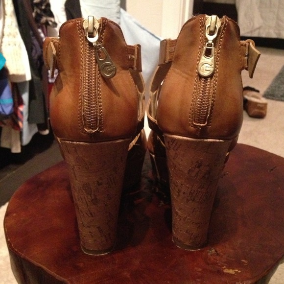 G by Guess Wedges - Picture 3 of 4