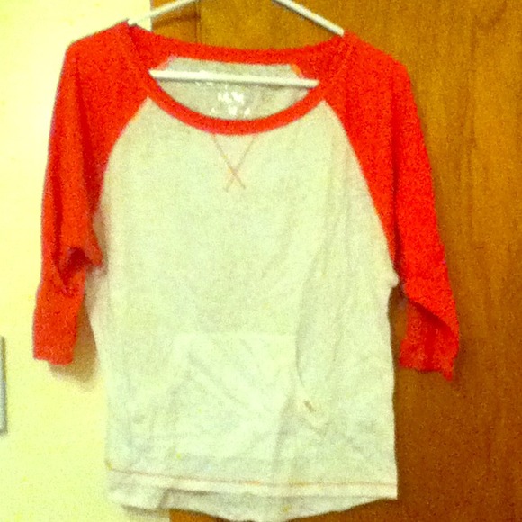 Top with 3/4 sleeves