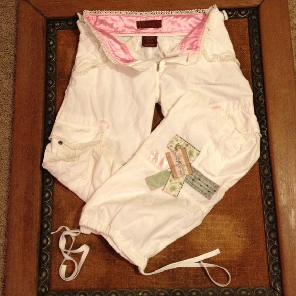 Trimmed cargo pants !