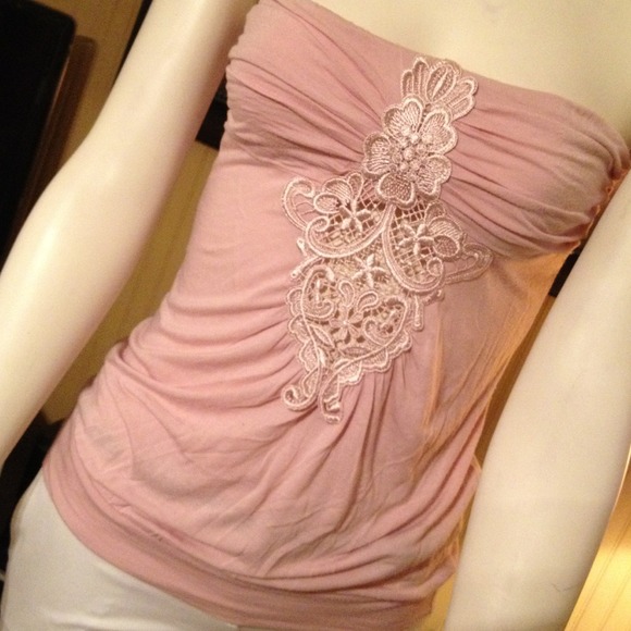 Sold🌹Strapless top