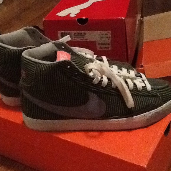 Nike blazers mid basic - Picture 2 of 3
