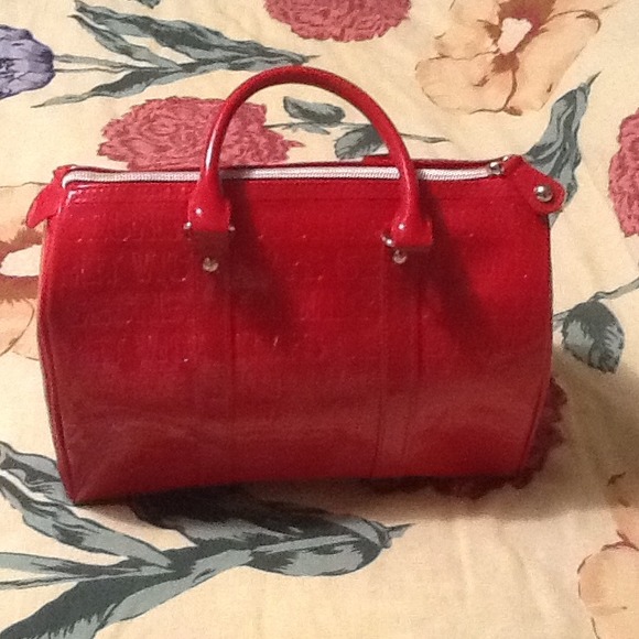 ✅✅SOLD✅✅ Victoria's Secret Red Handbags 2 pieces🌻