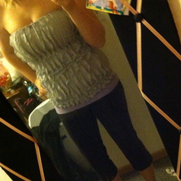 Tube top grey ruffle shirt