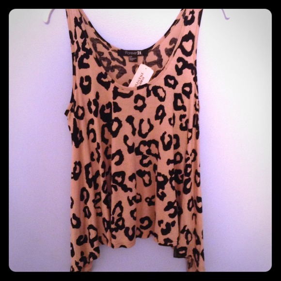 Forever 21 Tops - Sleeveless cheetah print top from Forever 21