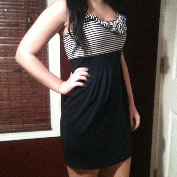 Sold in a bundle! No longer available! - Picture 2 of 4