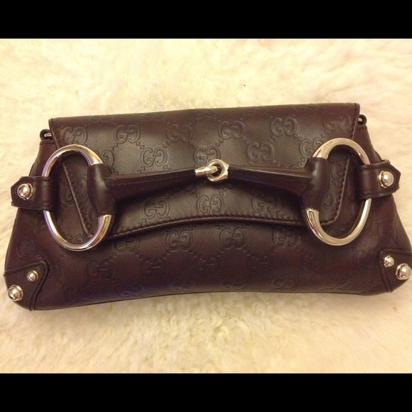 *SOLD* Gucci Monogram Horsebit Leather Clutch - Picture 2 of 4