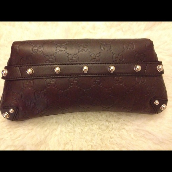 *SOLD* Gucci Monogram Horsebit Leather Clutch - Picture 3 of 4