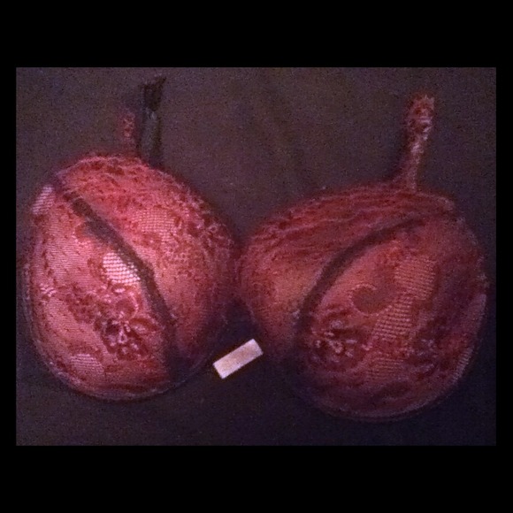 Black and pink bra 42DDD