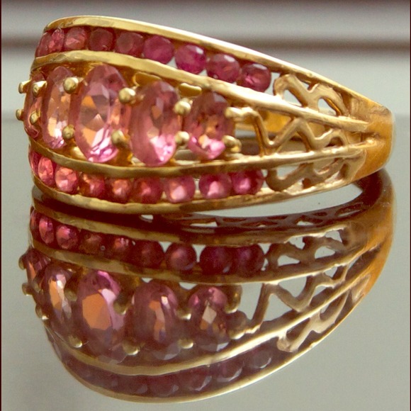 14 kt Pink Sapphire Ring