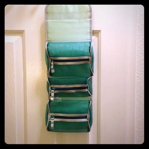 Travel cosmetic bag.