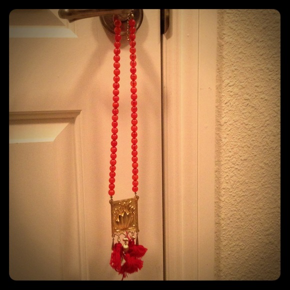 Pineapple cute cute necklace