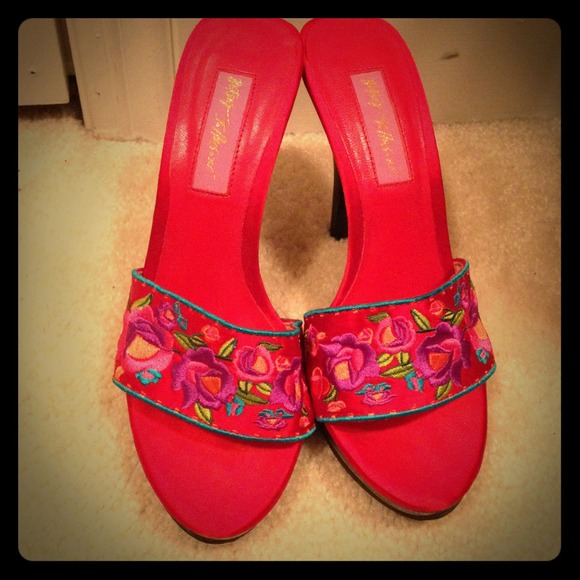 Betsey Johnson shoes