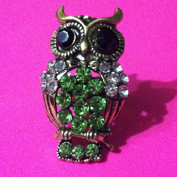 Jewelry - Green owl ring ❤