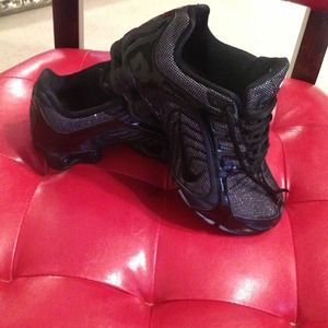 Nike Shox size 7.5 like new