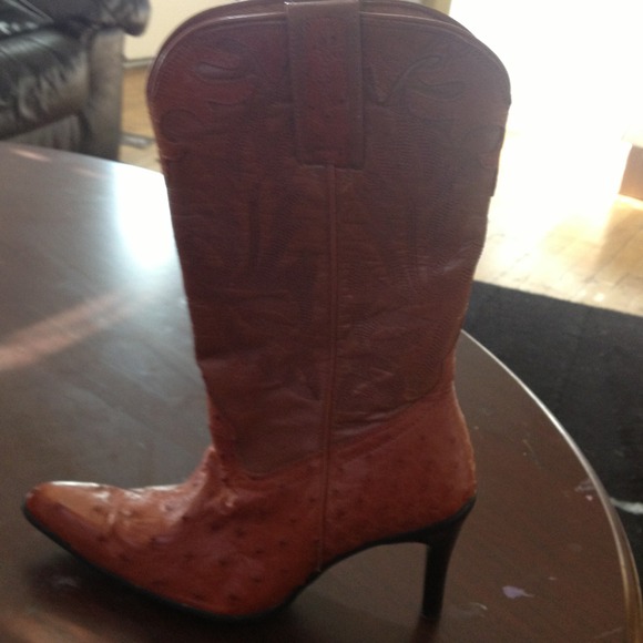 leather boots