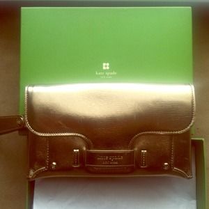 ⬇Reduced!!!⬇Kate Spade Metallic Clutch!!