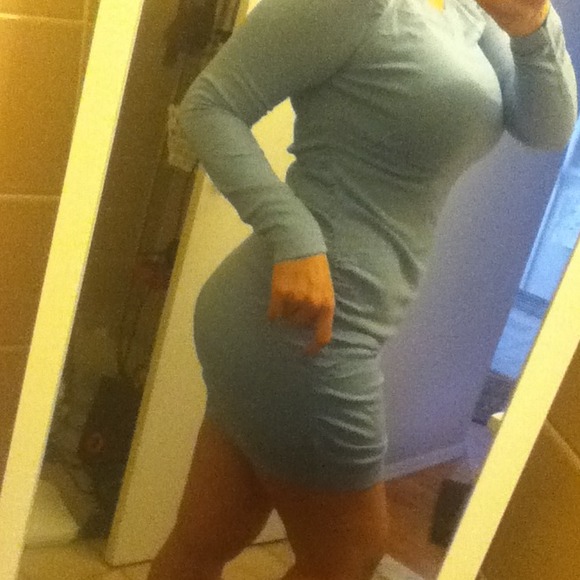 Bundle for @aharry777 Blue dress w/ green headband